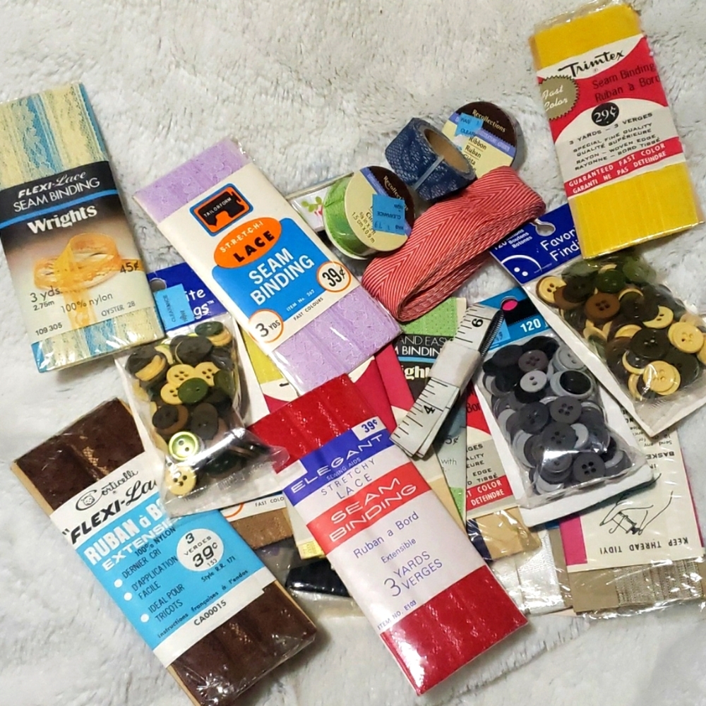 Huge vintage quality sewing aids
